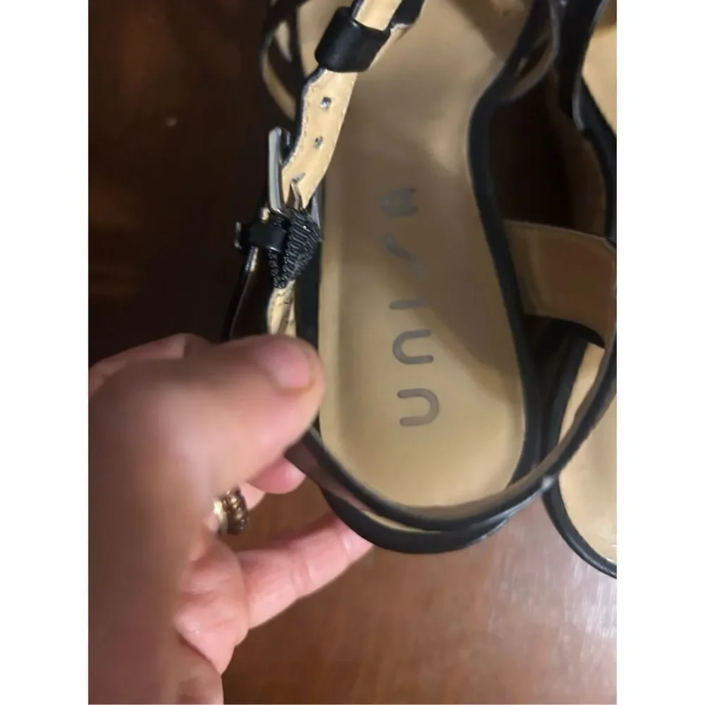 Unisa strappy wedges size 7